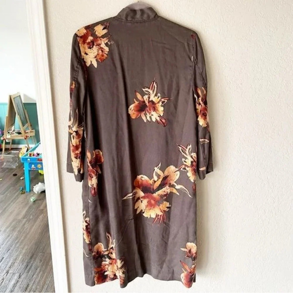 FREE People Slim Kimono in Brown Floral S Longline Open Front Boho Bohemian - Picture 3 of 8